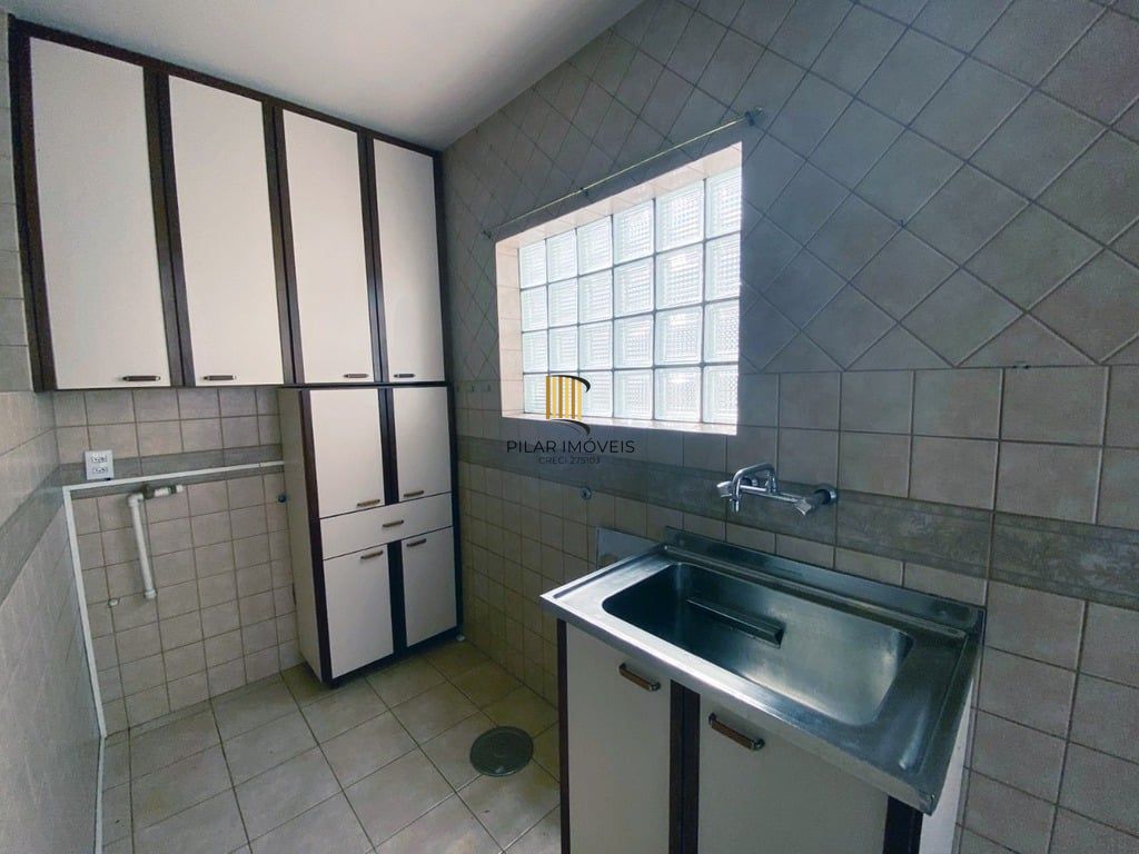 Casa 3 dormitórios no bairro Passo da Areia