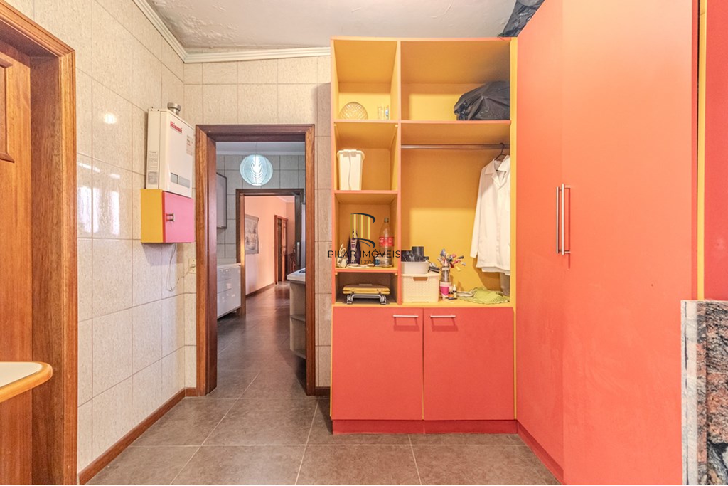 Casa 3 dormitórios no bairro Sarandi