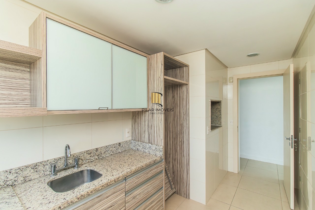 Apartamento 3 dormitórios no bairro Petrópolis