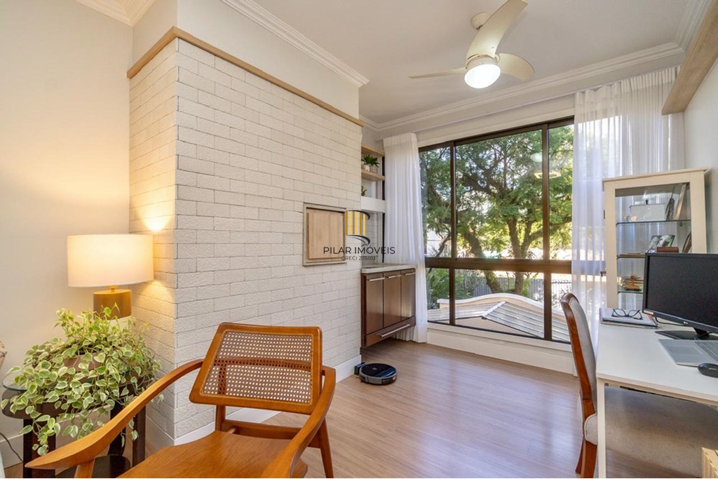 Apartamento 3 dormitórios no bairro Menino Deus