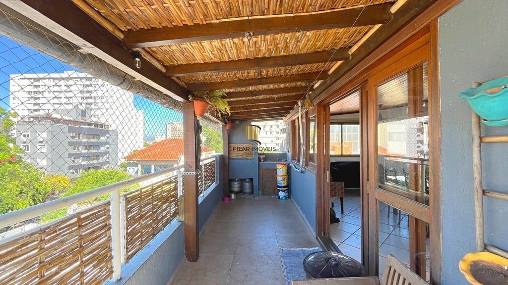 Cobertura 2 dormitórios no bairro Petrópolis