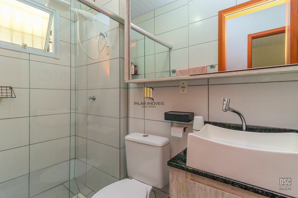 Casa 2 dormitórios no bairro Restinga