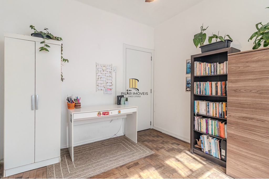 Apartamento 2 dormitórios no bairro Bom Fim