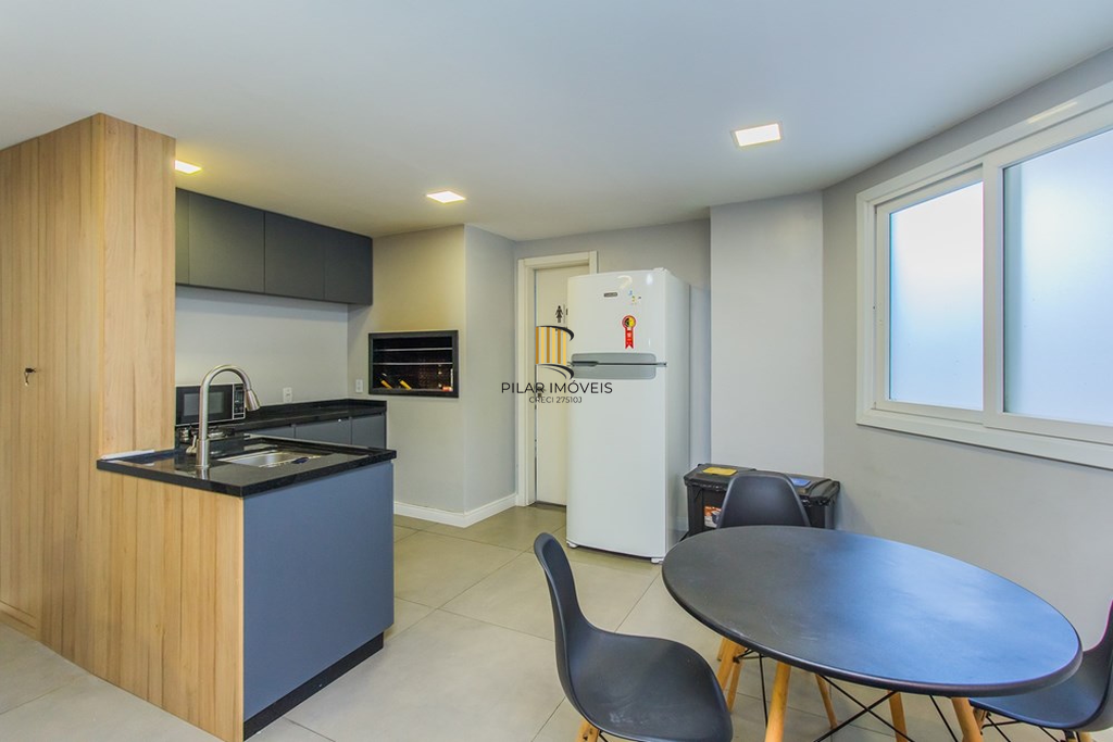 Apartamento 2 dormitórios no bairro Niterói