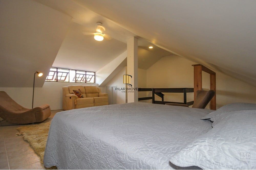 Casa 3 dormitórios no bairro Espírito Santo