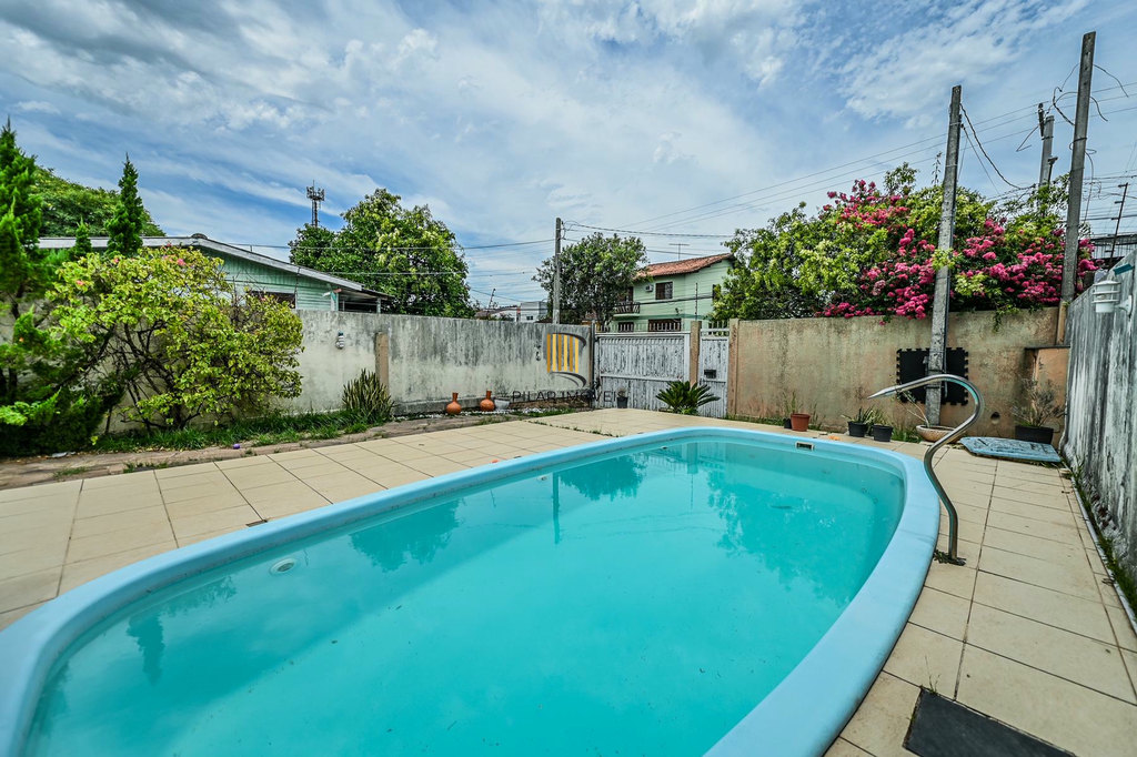 Casa 3 dormitórios no bairro Jardim Itu