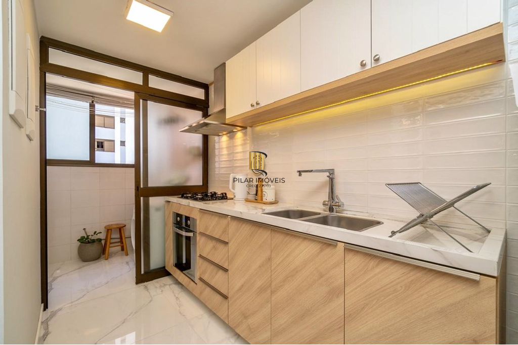 Apartamento 3 dormitórios no bairro Menino Deus