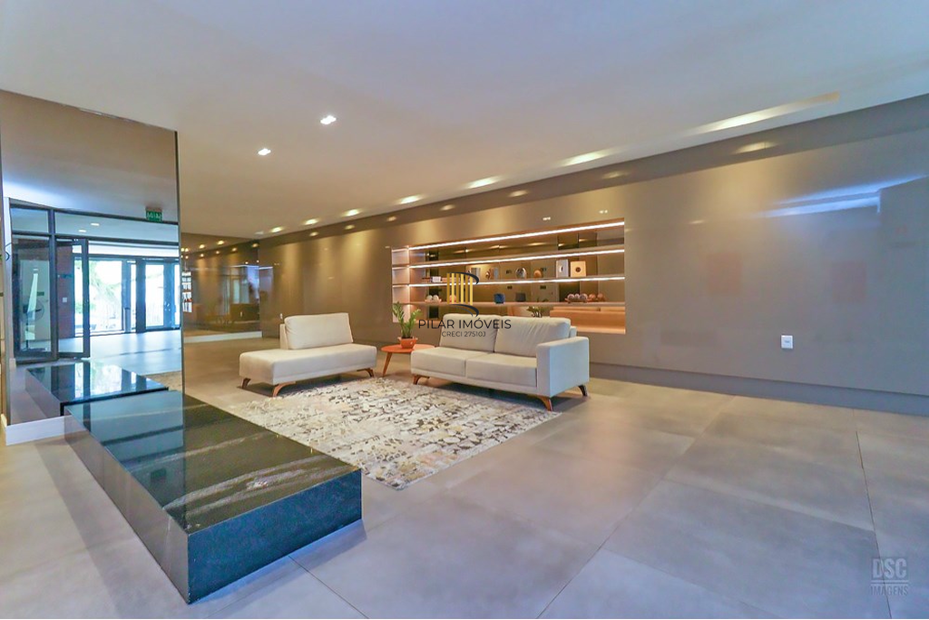 Apartamento 2 dormitórios no bairro Vila Ipiranga