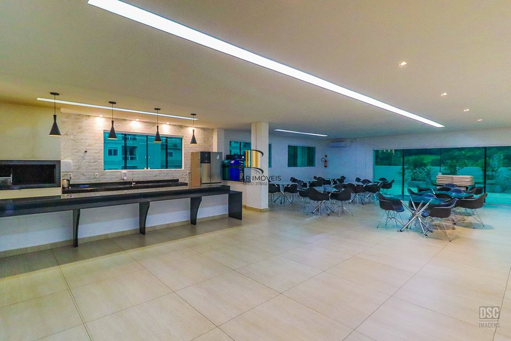 Apartamento 2 dormitórios no bairro Jardim Carvalho