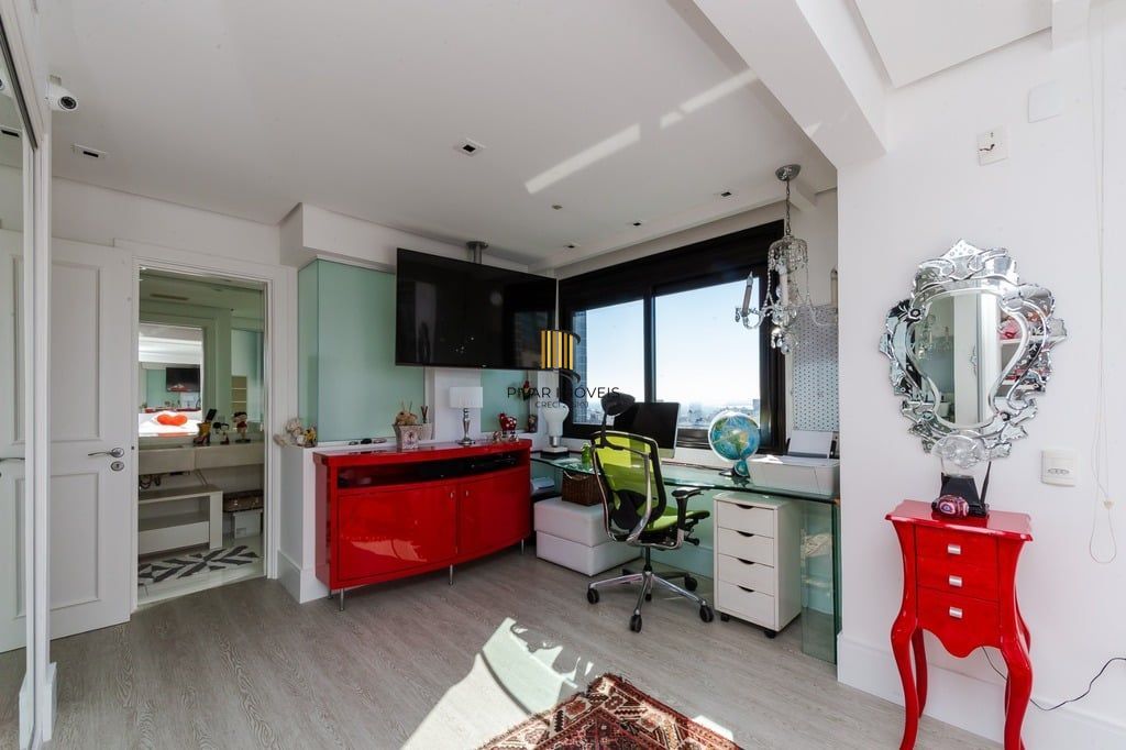 Apartamento 4 dormitórios no bairro Bela Vista