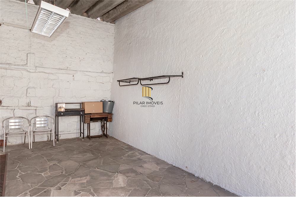 Casa 4 dormitórios no bairro Moinhos de Vento