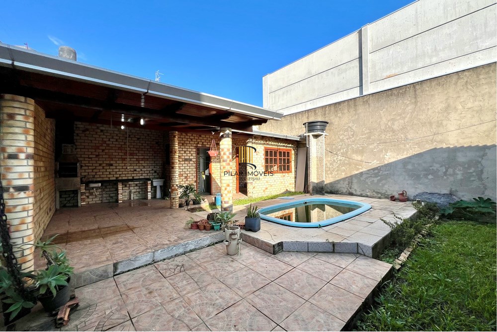 Casa 3 dormitórios no bairro São José