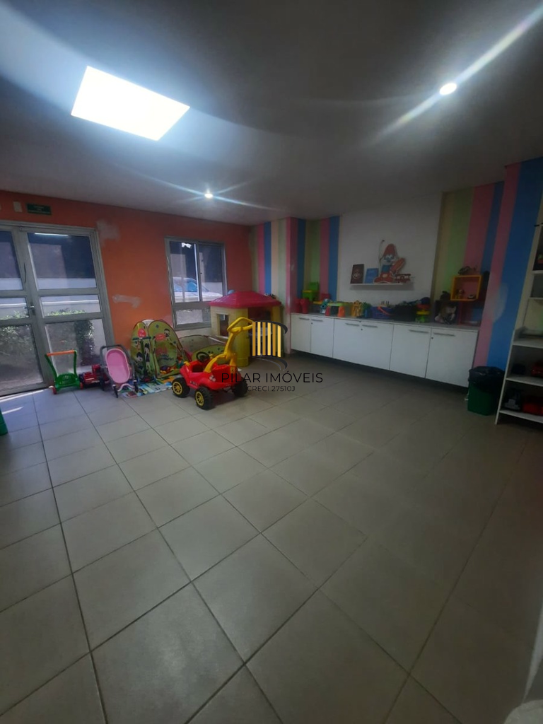 Apartamento 2 dormitórios no bairro Glória