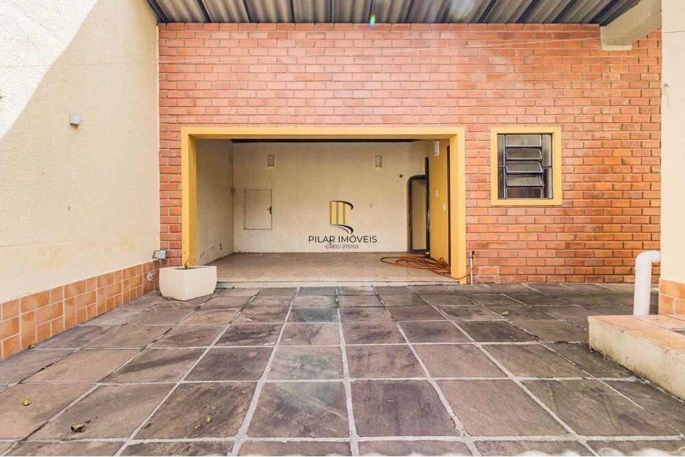 Casa 4 dormitórios no bairro Jardim Lindóia