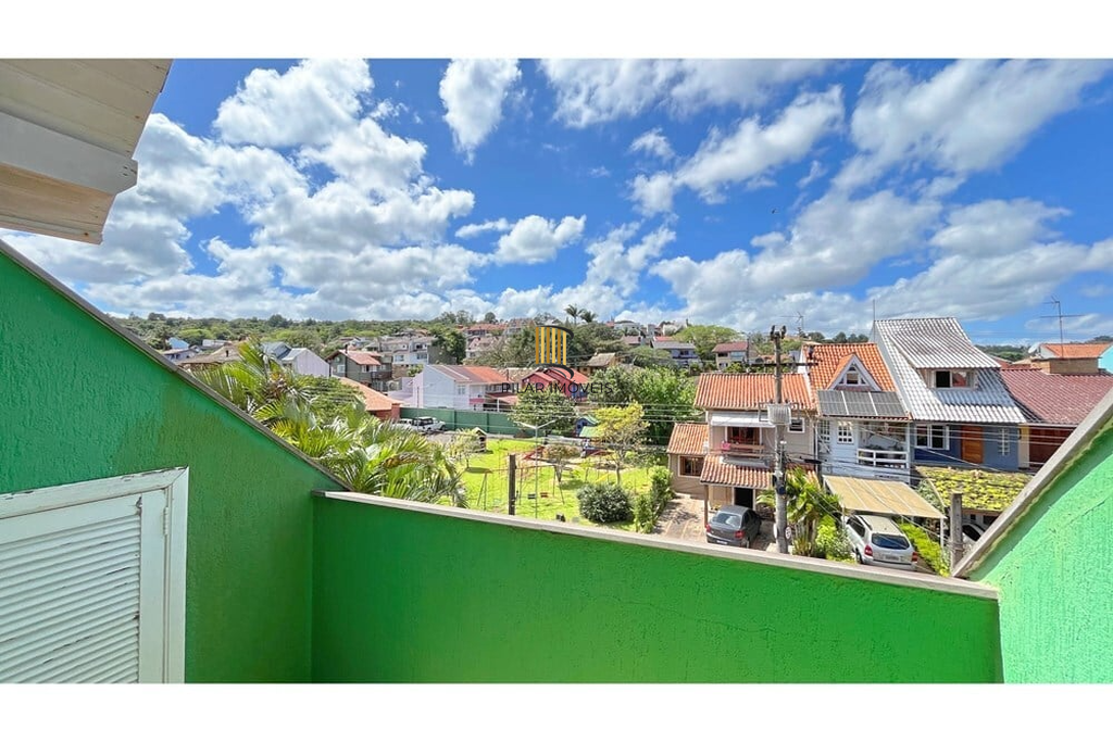 Casa de Condomínio 3 dormitórios no bairro Cavalhada