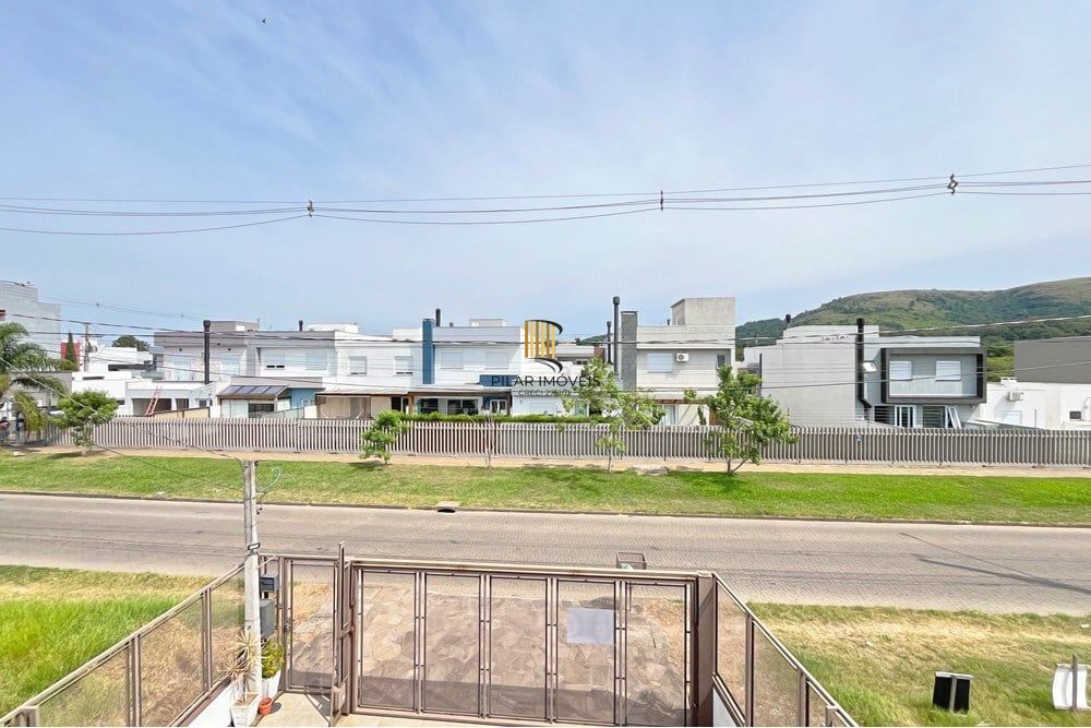 Casa 3 dormitórios no bairro Hípica