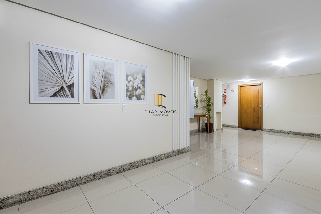 Apartamento 2 dormitórios no bairro Chácara das Pedras