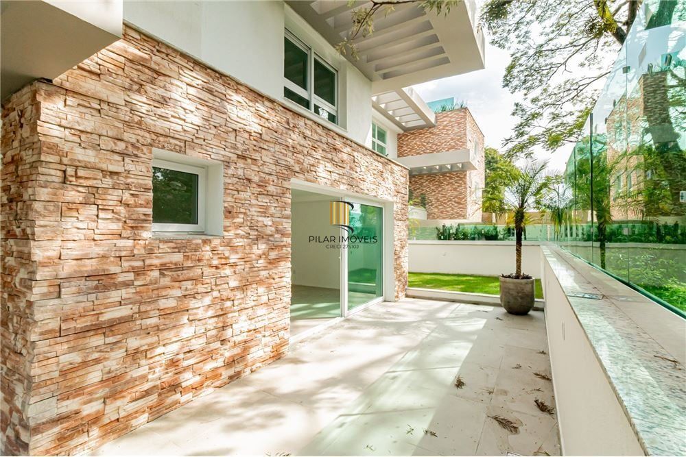 Apartamento 3 dormitórios no bairro Menino Deus