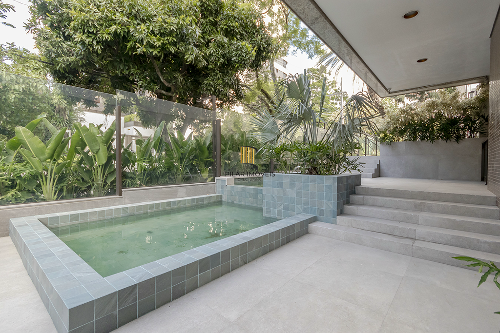 Triplex 3 dormitórios no bairro Bela Vista