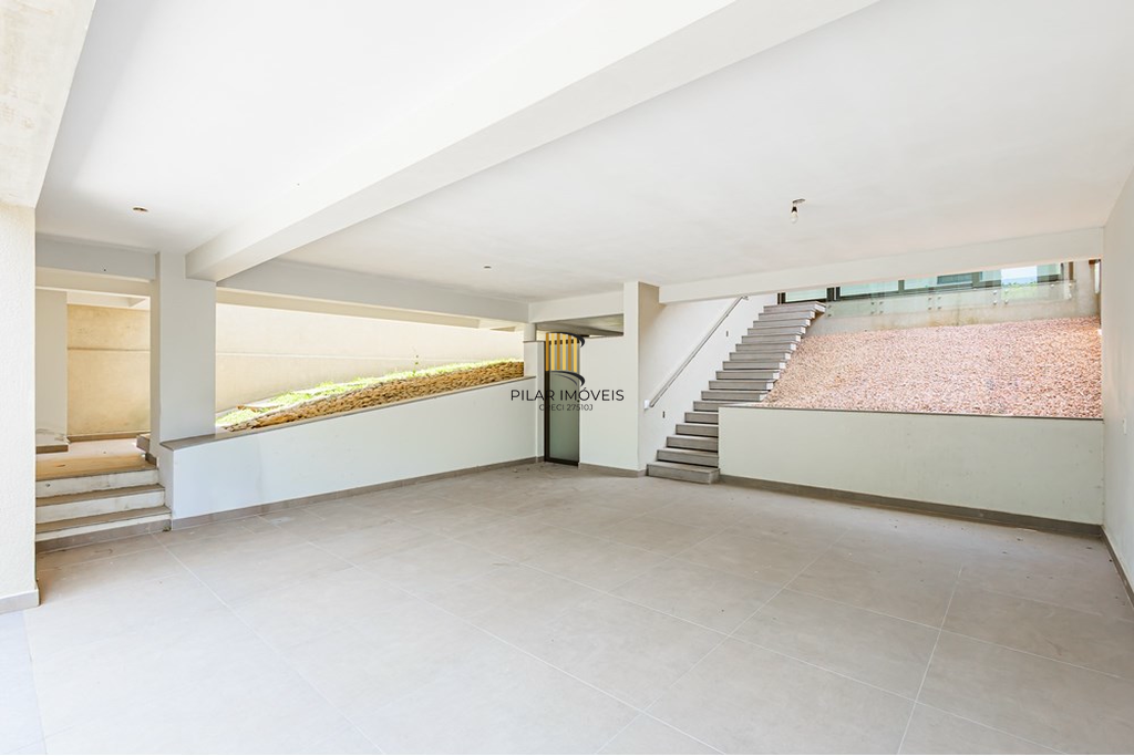 Casa de Condomínio 3 dormitórios no bairro Krahe