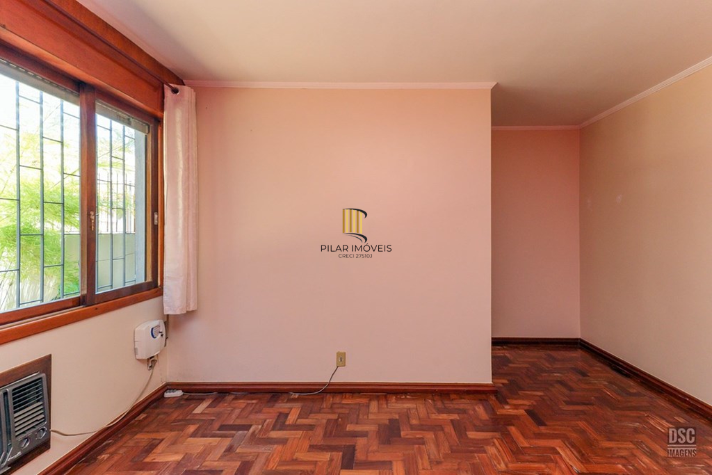 Casa 7 dormitórios no bairro Vila Ipiranga