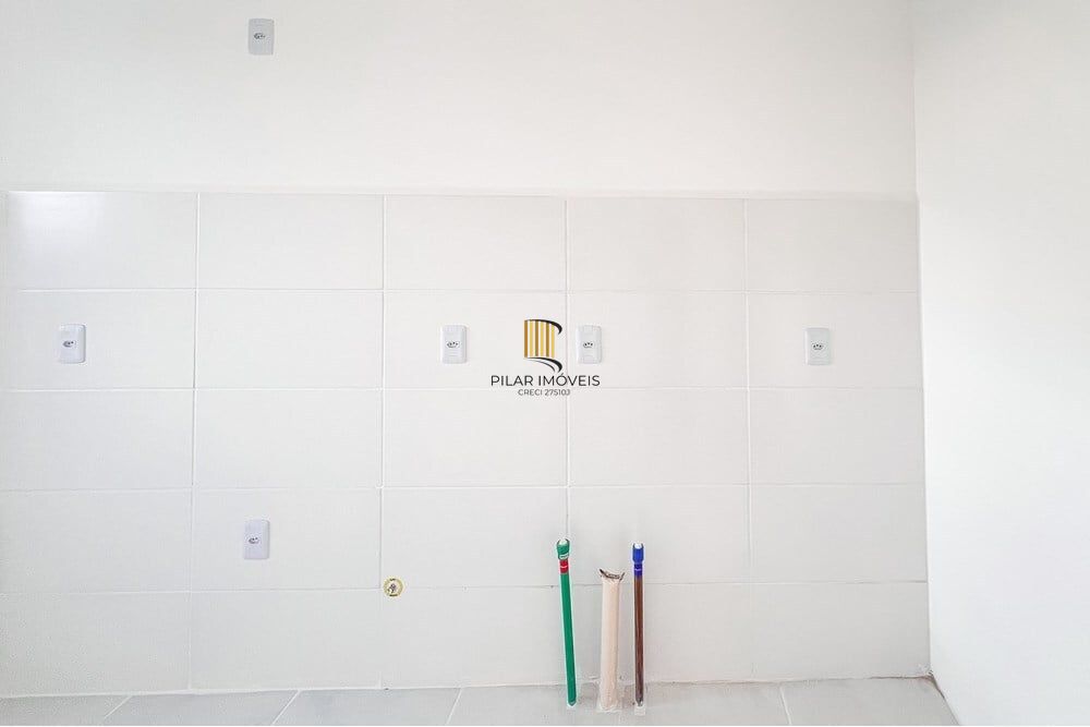 Apartamento 2 dormitórios no bairro Igara