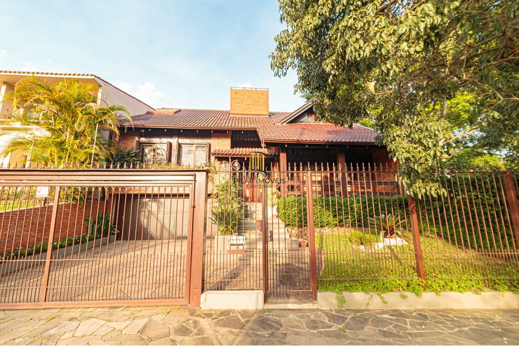Casa 3 dormitórios no bairro Jardim Itu