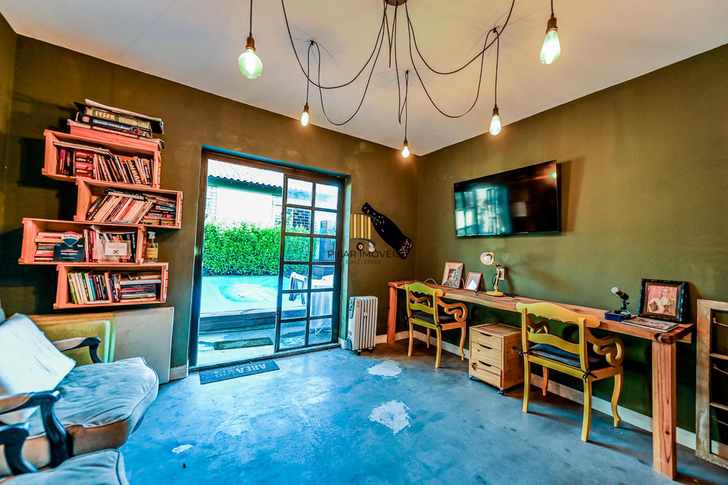 Casa 3 dormitórios no bairro Nonoai