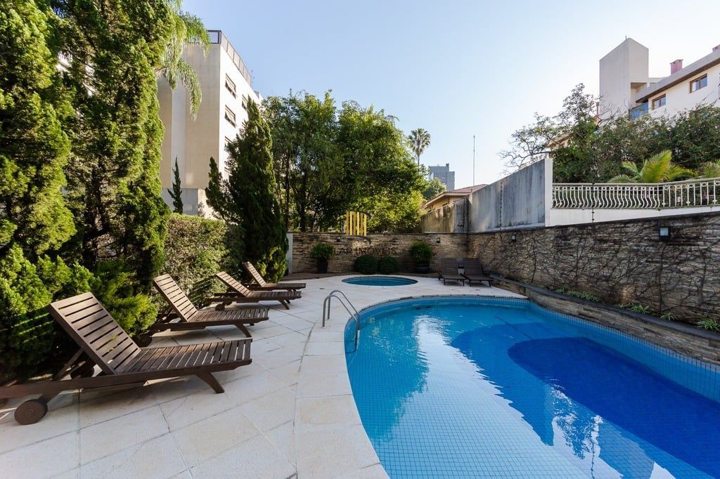 Apartamento 4 dormitórios no bairro Bela Vista