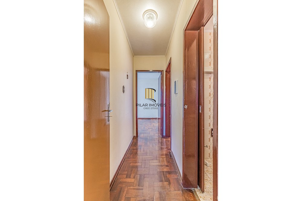 Casa 5 dormitórios no bairro Tristeza