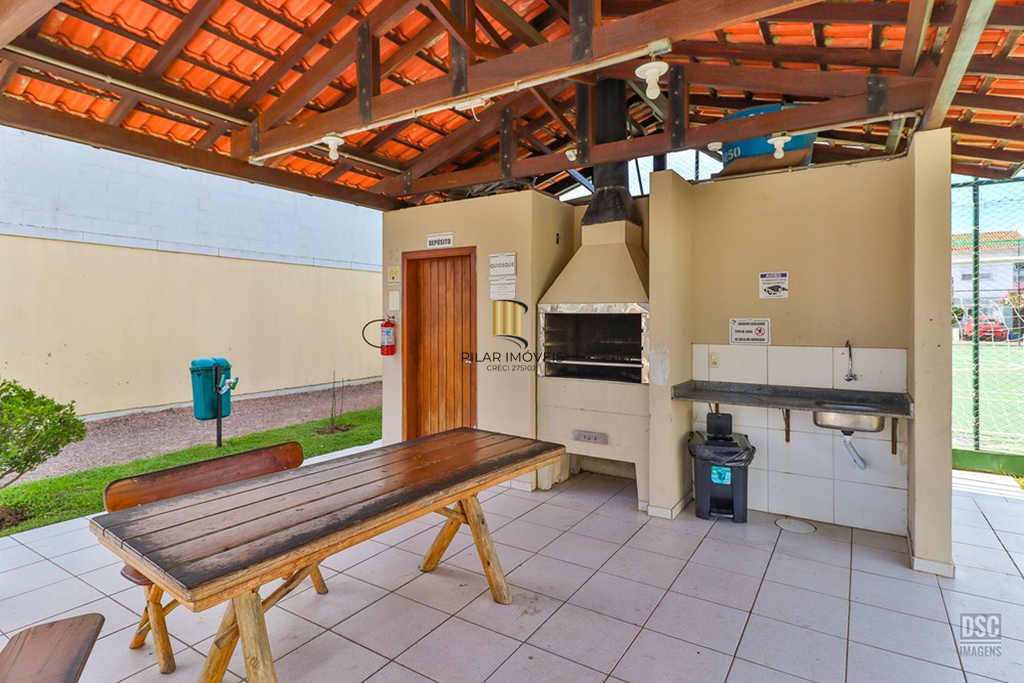 Casa de Condomínio 3 dormitórios no bairro Hípica