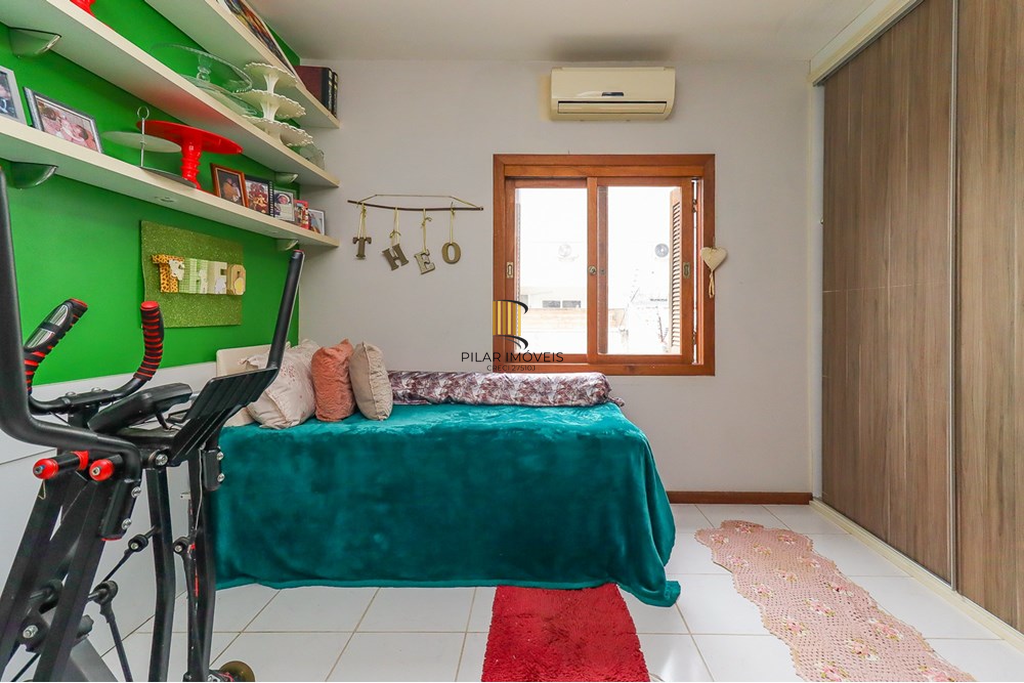 Casa 2 dormitórios no bairro Vila Nova