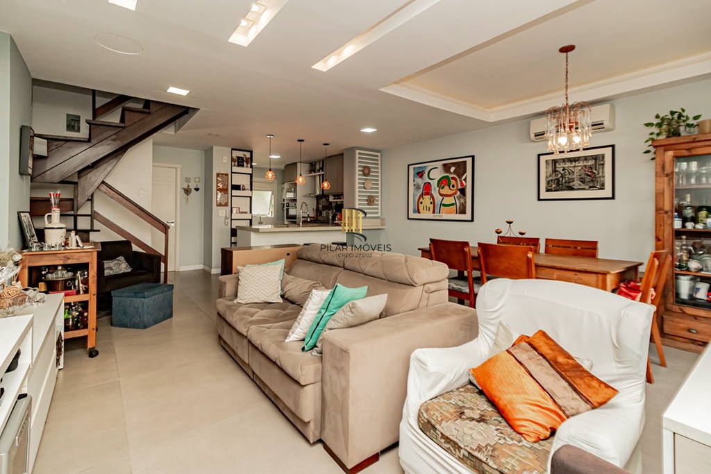 Casa 3 dormitórios no bairro Jardim Carvalho