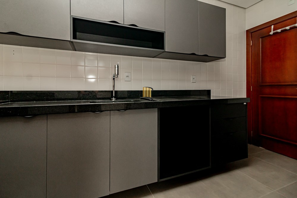 Apartamento 2 dormitórios no bairro Menino Deus