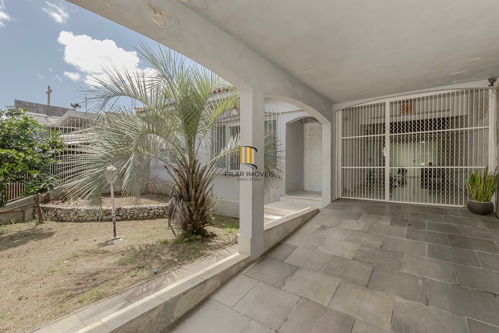 Casa 3 dormitórios no bairro Jardim Sabará