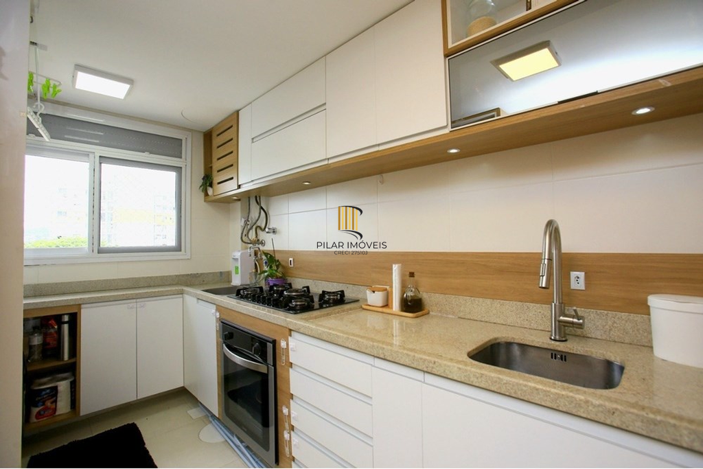 Apartamento 2 dormitórios no bairro Camaquã