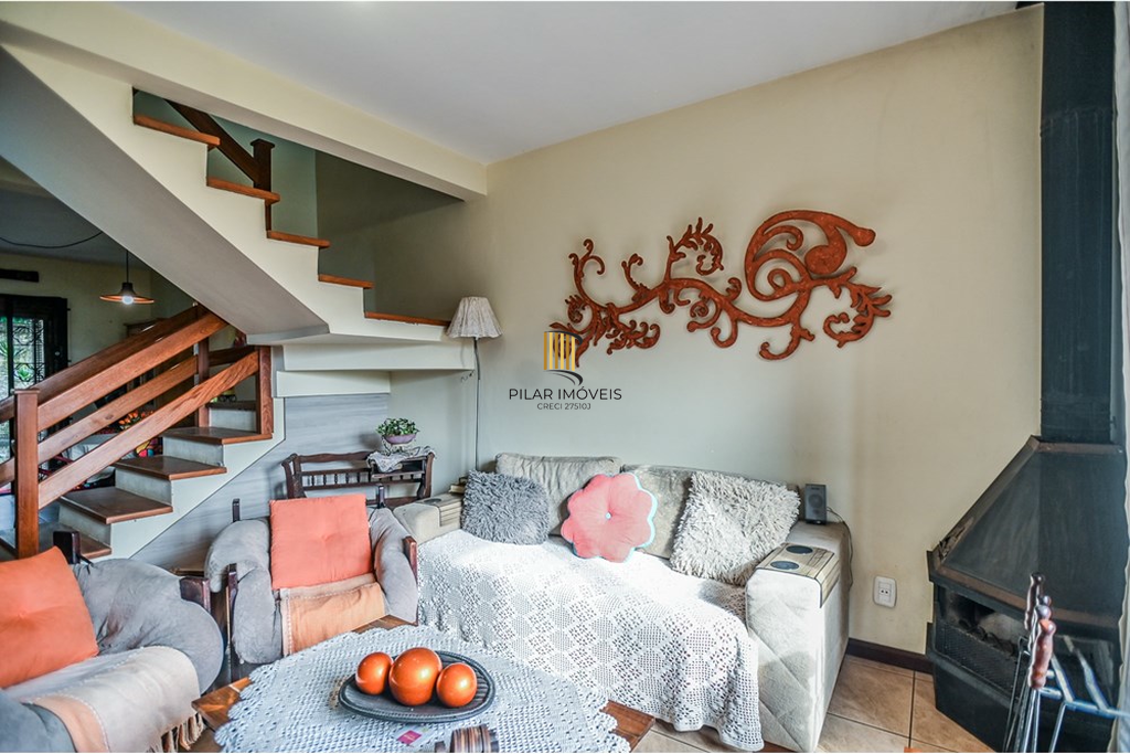 Casa de Condomínio 2 dormitórios no bairro Serraria