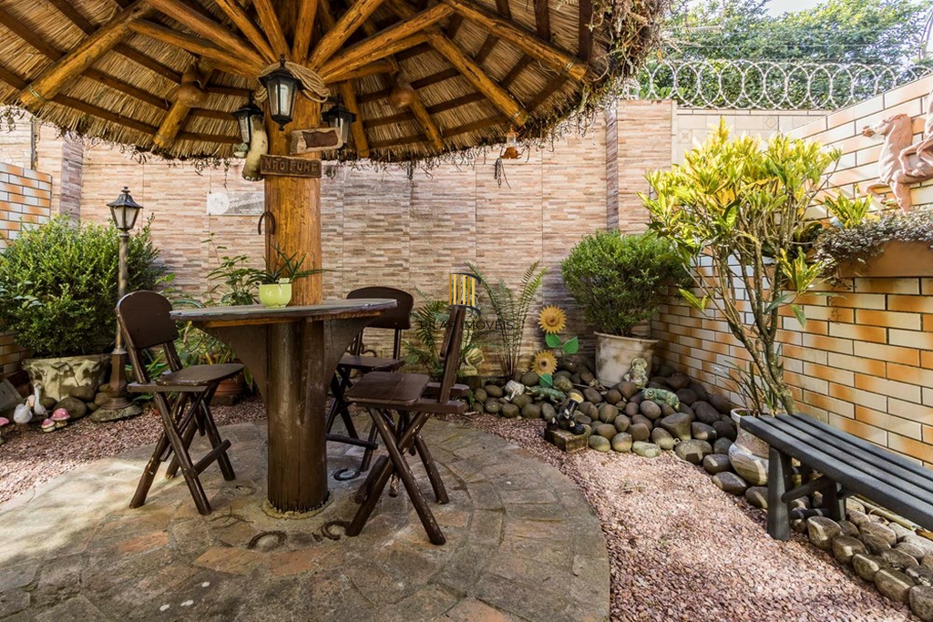 Casa de Condomínio 2 dormitórios no bairro Aberta dos Morros