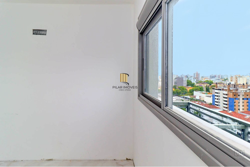 Apartamento 2 dormitórios no bairro Vila Ipiranga