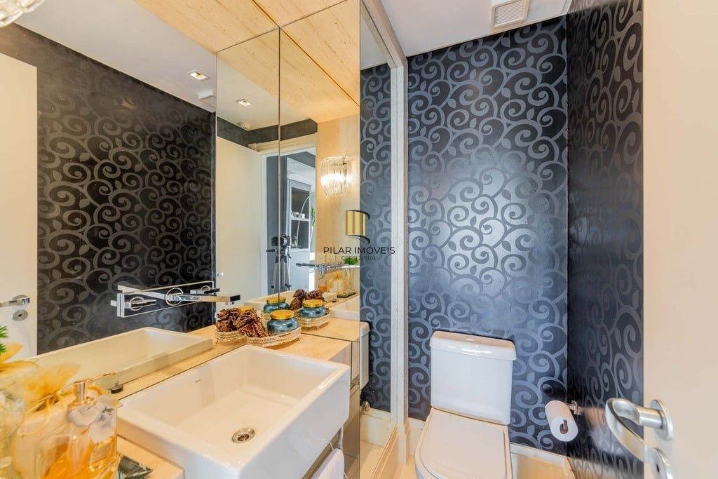 Apartamento 3 dormitórios no bairro Moinhos de Vento