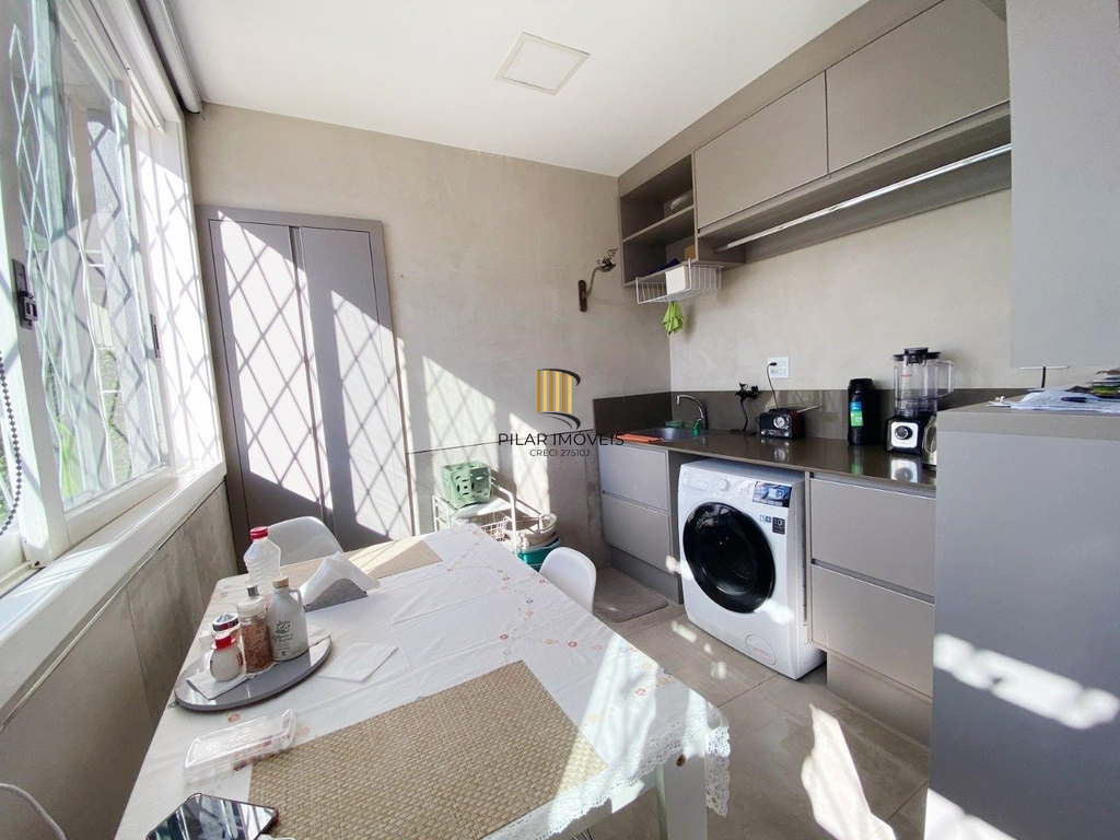 Casa 3 dormitórios no bairro Teresópolis