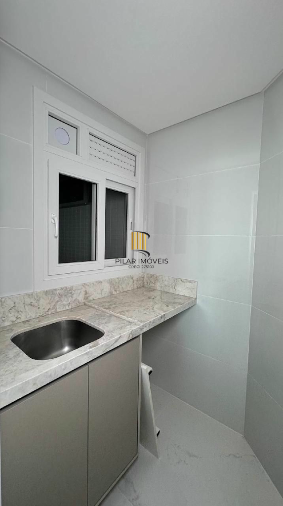 Apartamento 2 dormitórios no bairro Centro