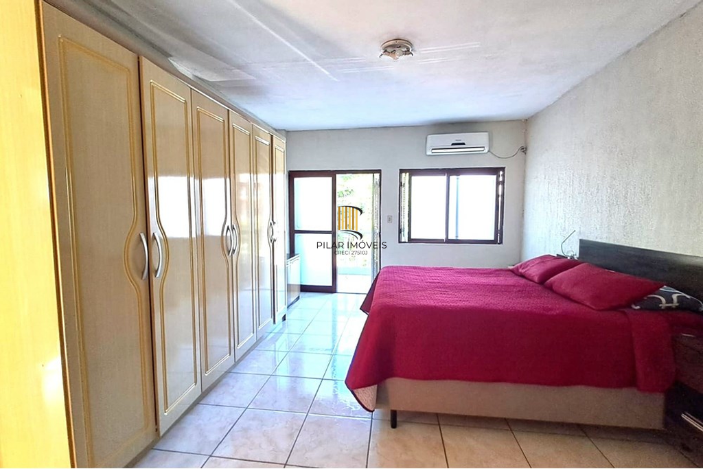 Casa 2 dormitórios no bairro Jardim Algarve