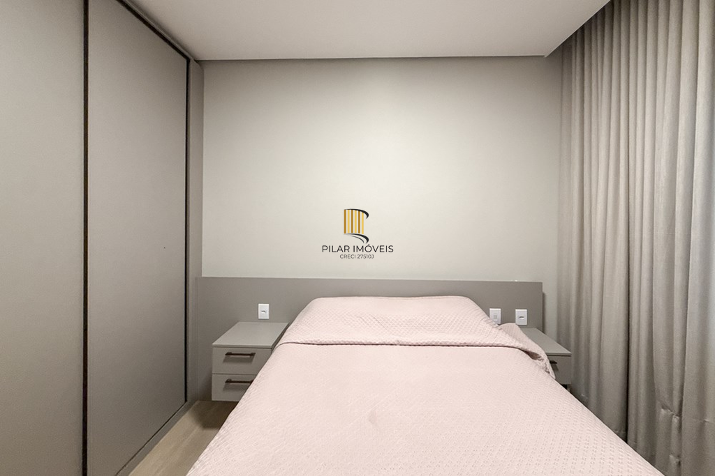 Casa 3 dormitórios no bairro Igara