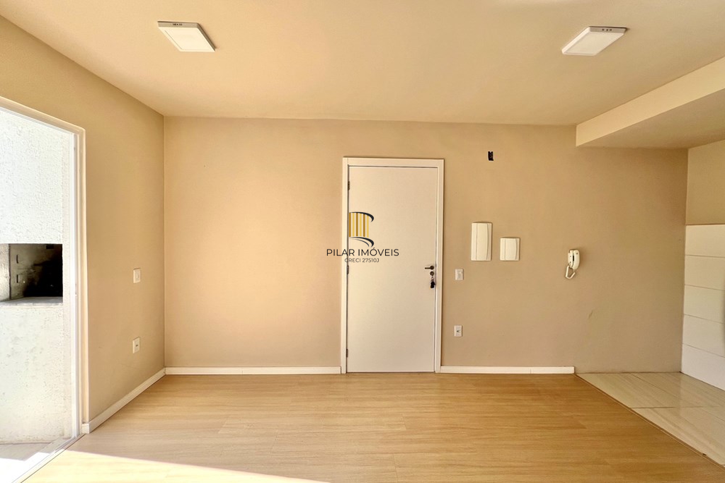 Apartamento 2 dormitórios no bairro Olaria