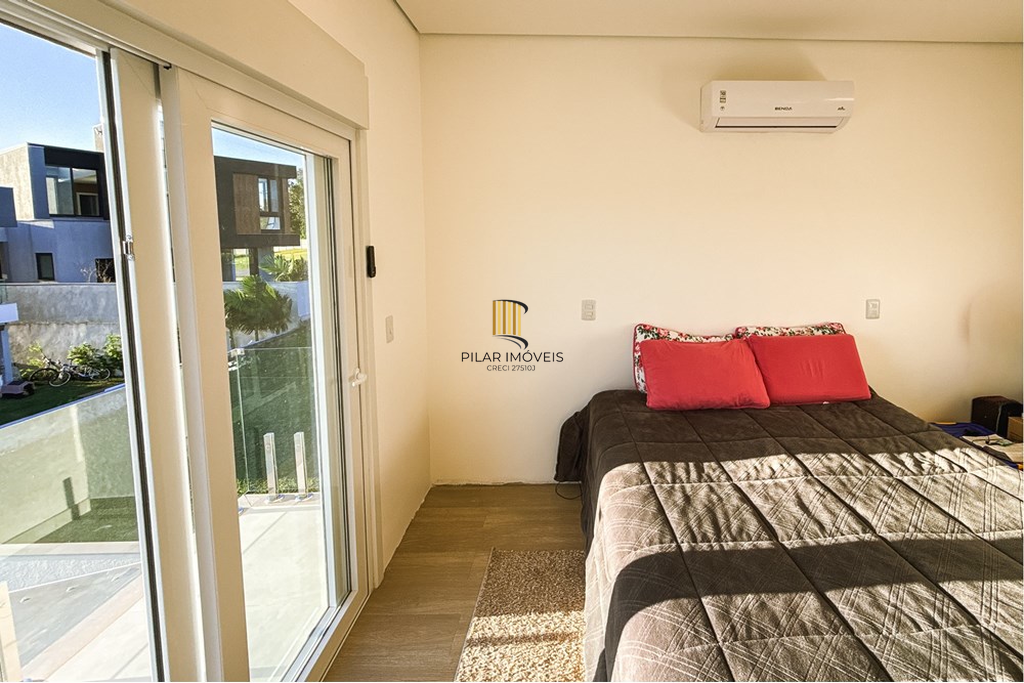 Casa de Condomínio 3 dormitórios no bairro Sanga Funda