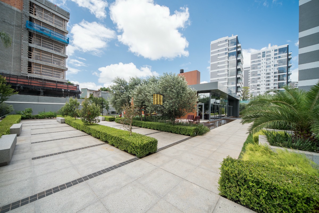 Apartamento 4 dormitórios no bairro Jardim Europa