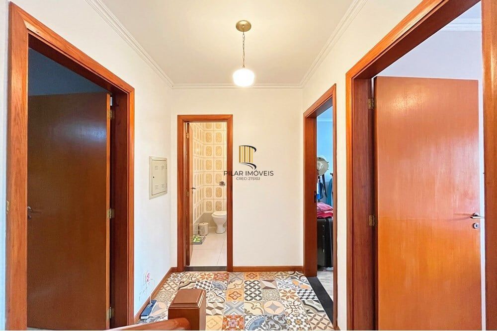 Casa 3 dormitórios no bairro Espírito Santo