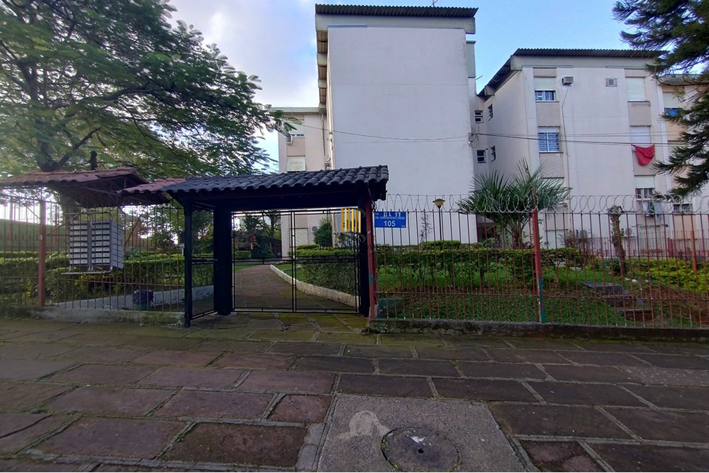 Apartamento 2 dormitórios no bairro Santo Antônio