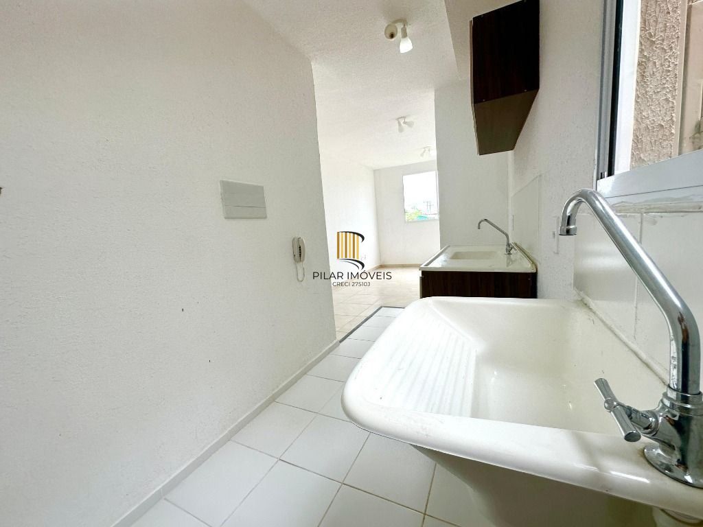 Apartamento 2 dormitórios no bairro Sarandi